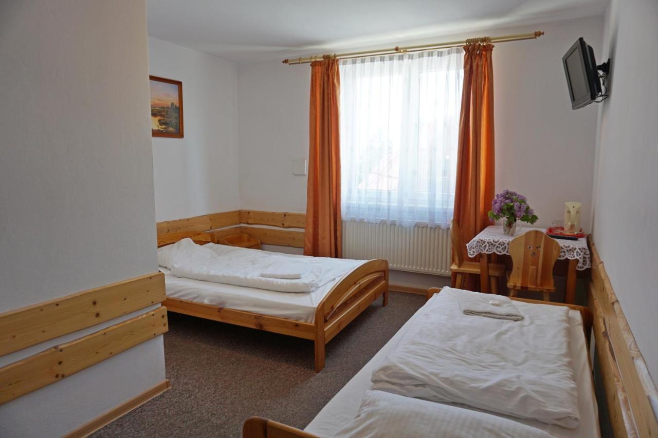 Osrodek Wczasowy Gron Placowka Exterior foto