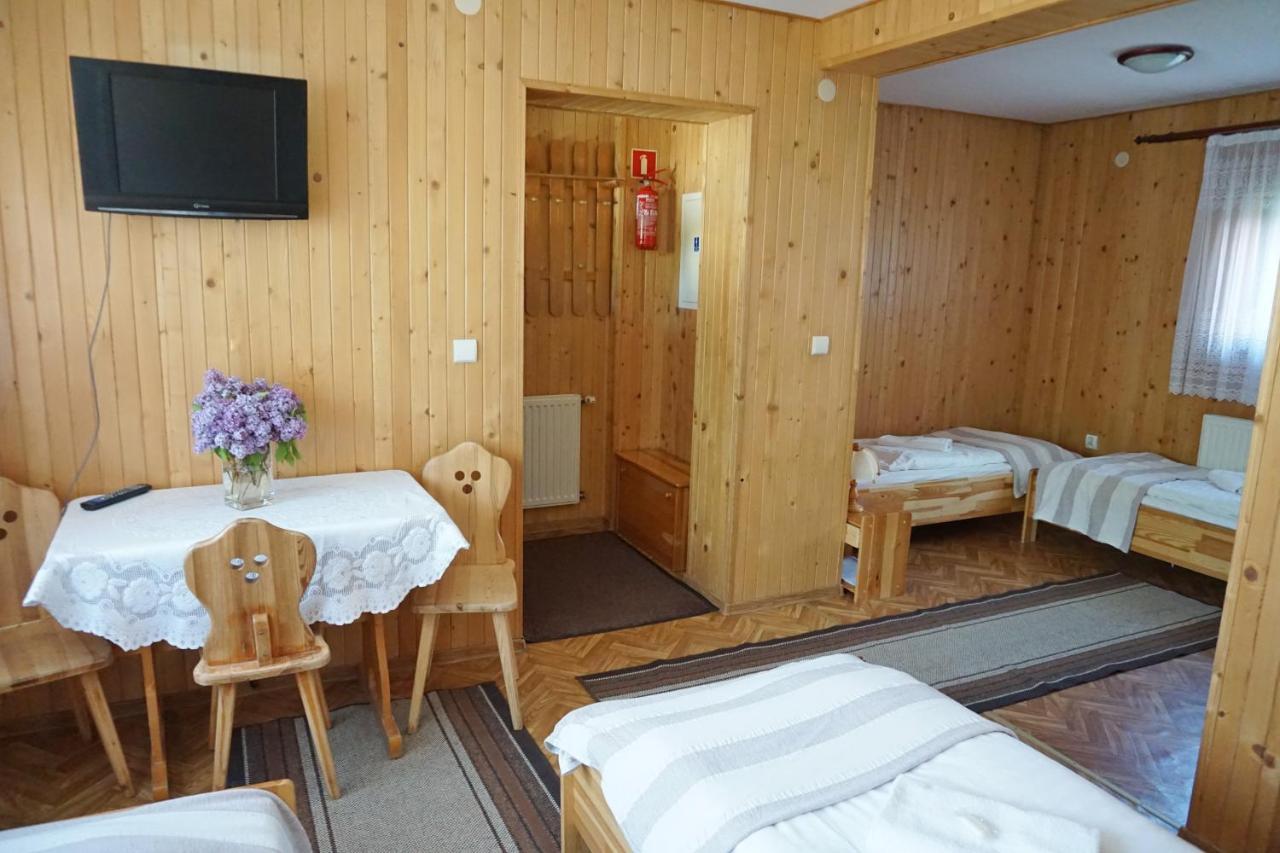 Osrodek Wczasowy Gron Placowka Exterior foto